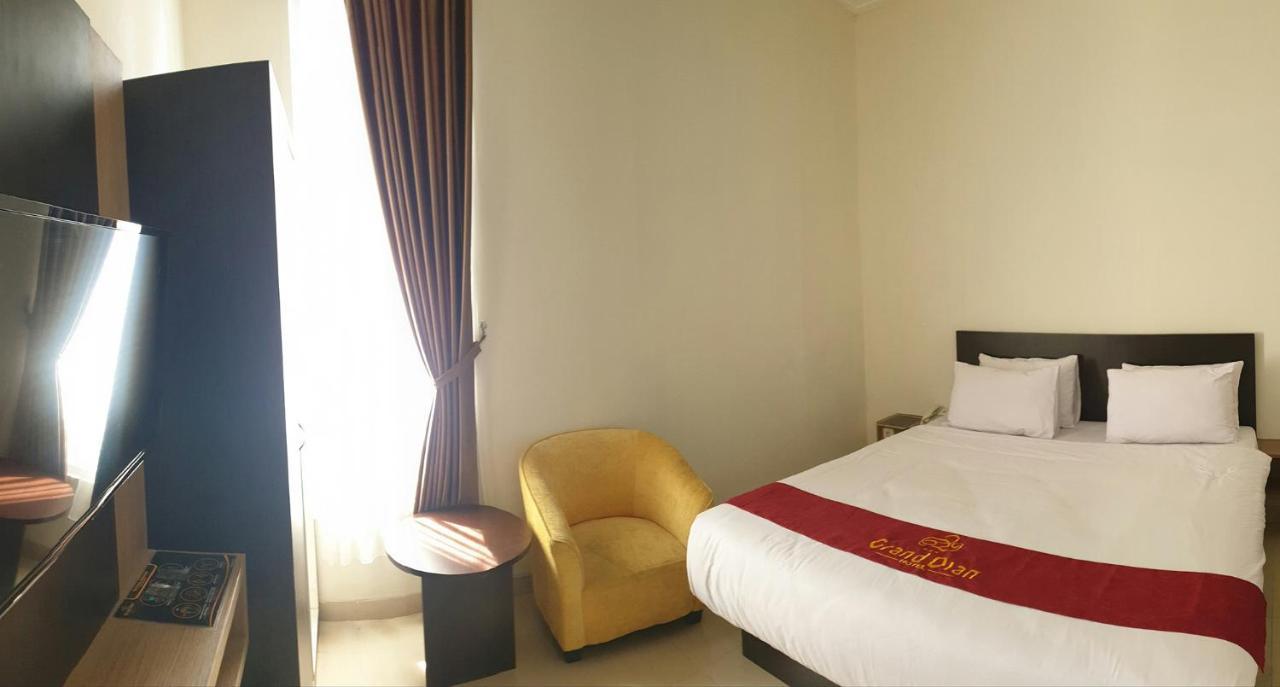 Grand Dian Hotel Guci Теґал Екстер'єр фото